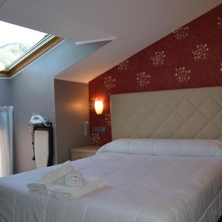 Apartamentos Spa Cueto Кангас-де-Оніс Екстер'єр фото