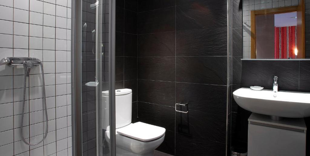 Apartamentos Spa Cueto Кангас-де-Оніс Екстер'єр фото