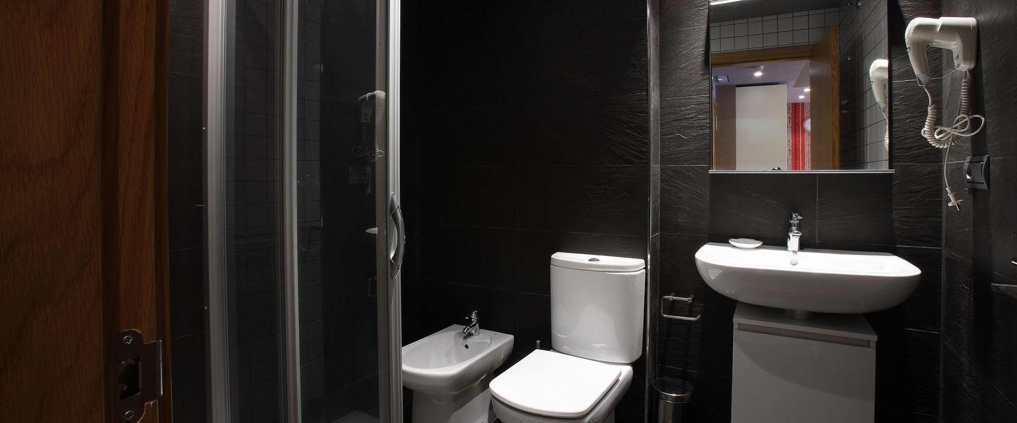 Apartamentos Spa Cueto Кангас-де-Оніс Екстер'єр фото